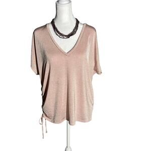 Women’s Express Pink casual v-neck top